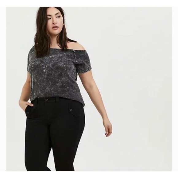 Torrid Off Shoulder Heritage Slub Short Sleeve Tee Size 00 (Large/XL) EUC - Picture 1 of 6
